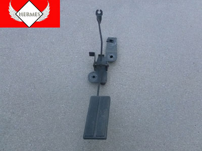 1998 Ford Expedition XLT - Gas Pedal Assembly